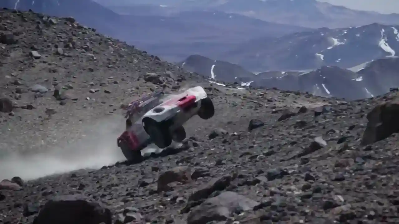 porsche-sets-new-altitude-driving-record-with-modified-992-911s